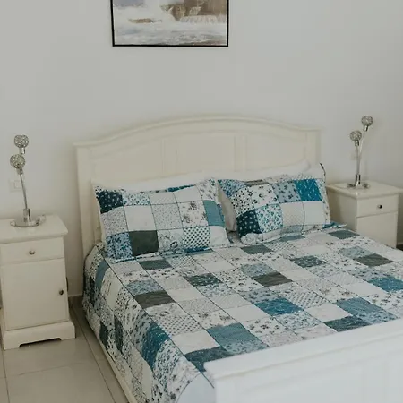 Casa Mayo Playa Bastian 펜션 *